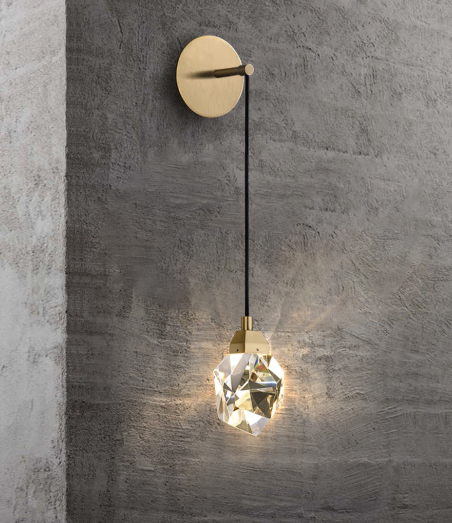Crystal Brilliant Cut Wall Lamp - Creating Coziness