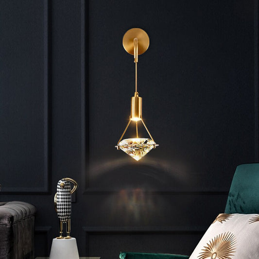 Brilliant cut wall lamp - Creating Coziness